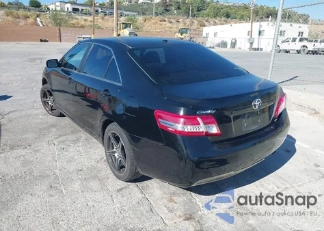 4T4BF3EK6BR185977